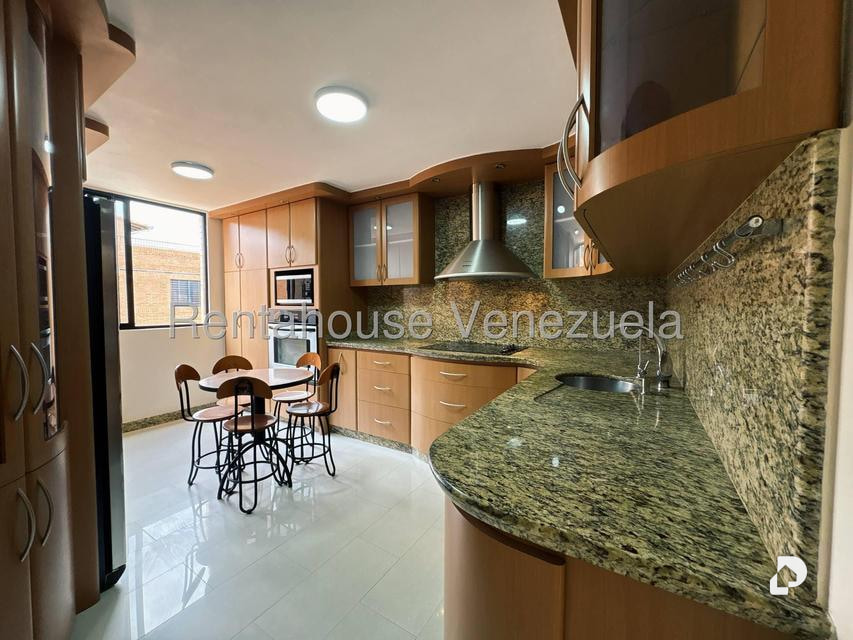 Apartamento en Colinas de La Tahona, Caracas – 4