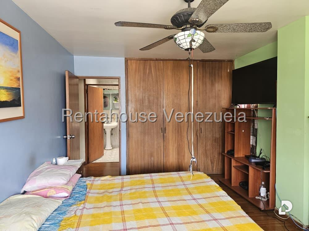 Apartamento en Colinas de La California, Caracas