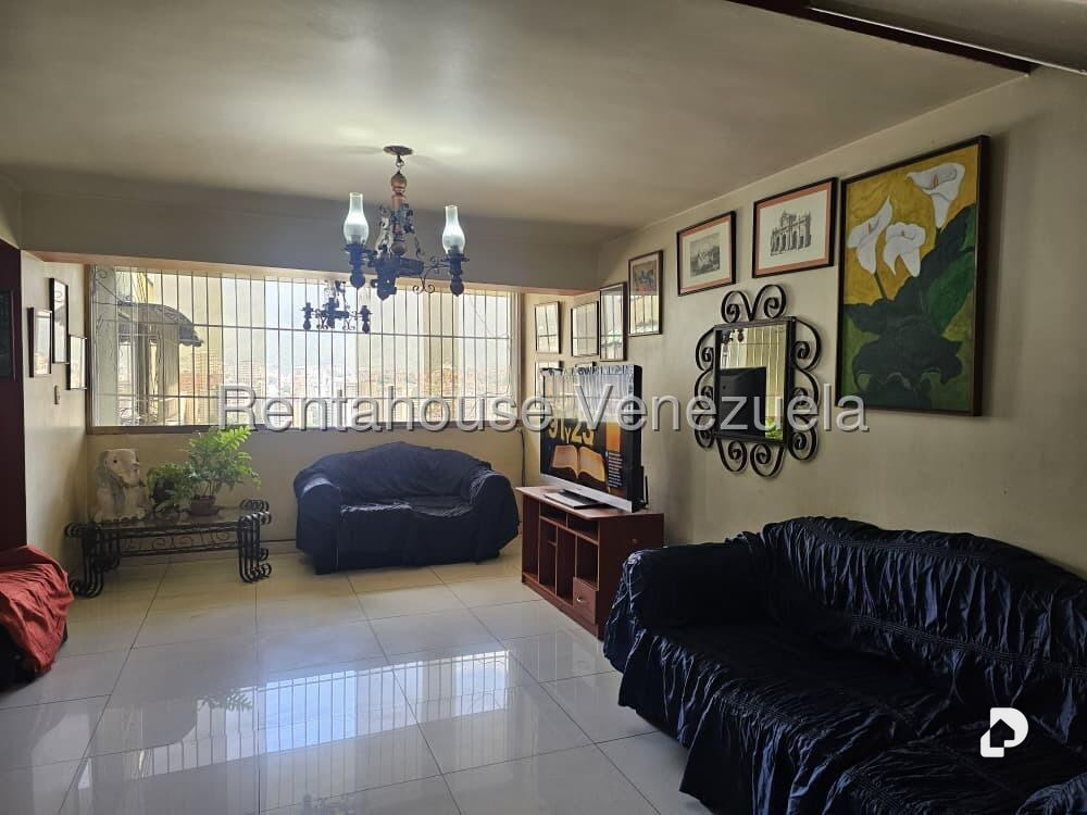 Apartamento en Colinas de La California, Caracas