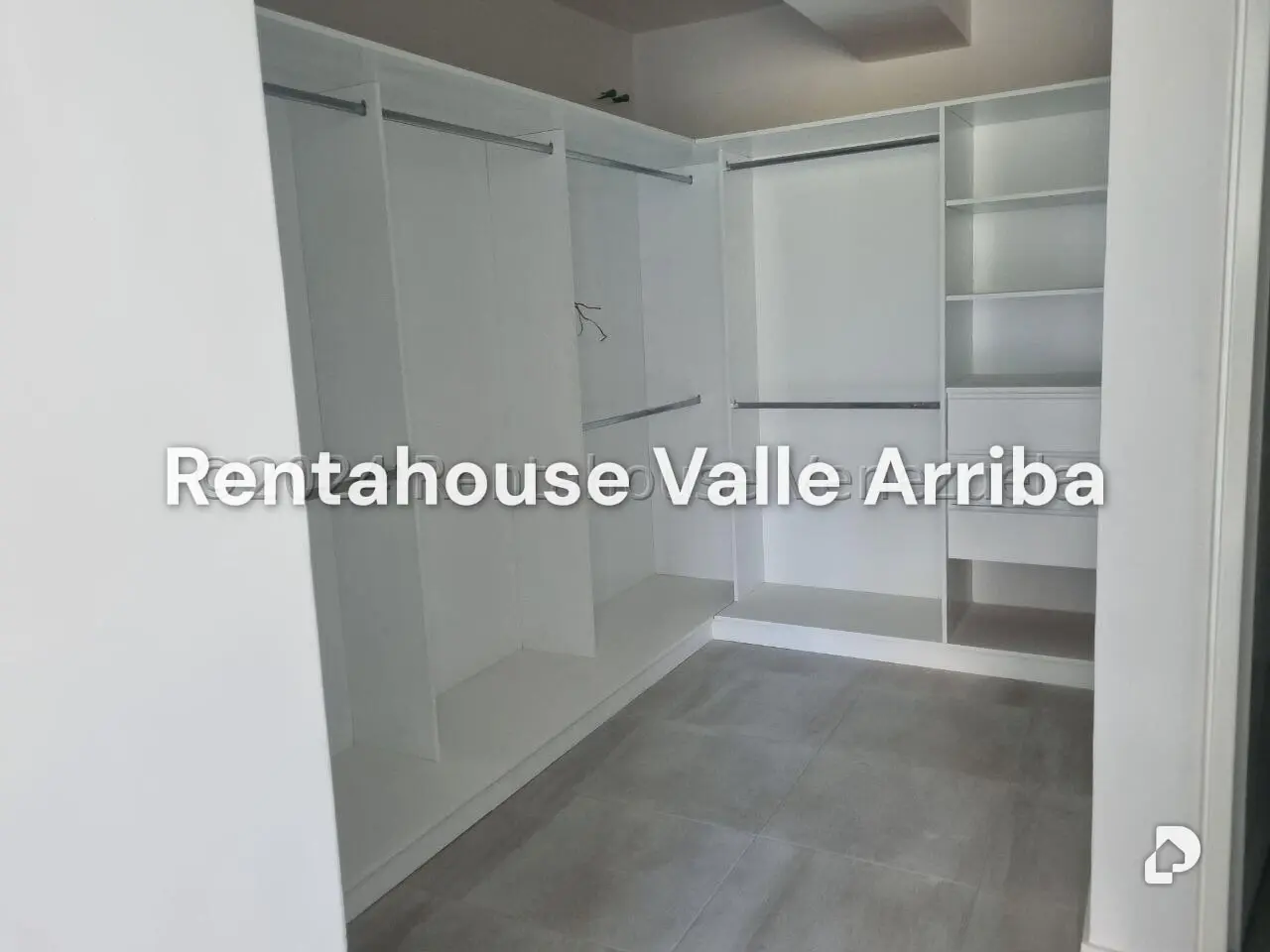 Apartamento en La Escondida, Caracas – 12