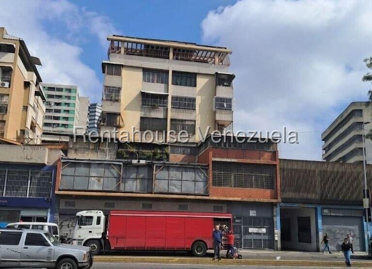 Apartamento en San Martín, Caracas - 1