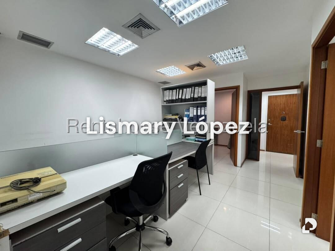 Oficina en Bello Monte, Caracas – 9