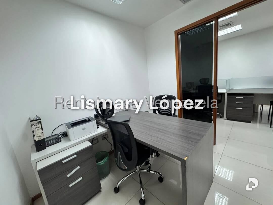 Oficina en Bello Monte, Caracas – 11