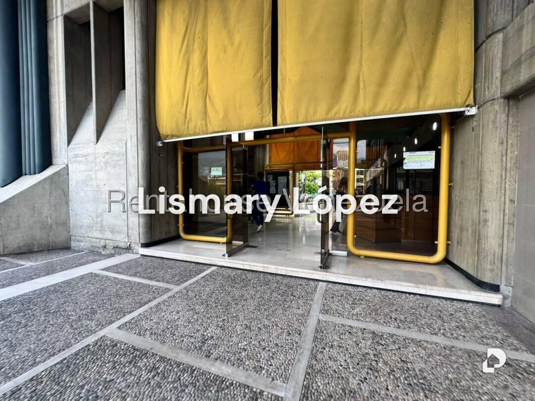 Oficina en Bello Monte, Caracas – 22