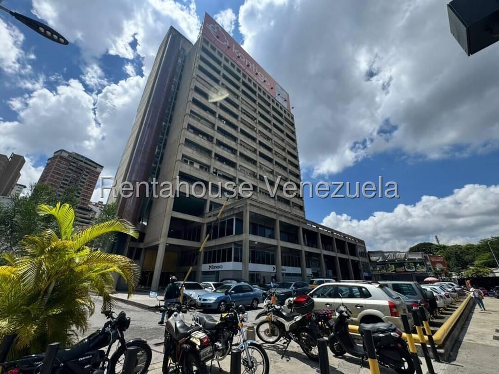 Oficina en Bello Monte, Caracas - 1