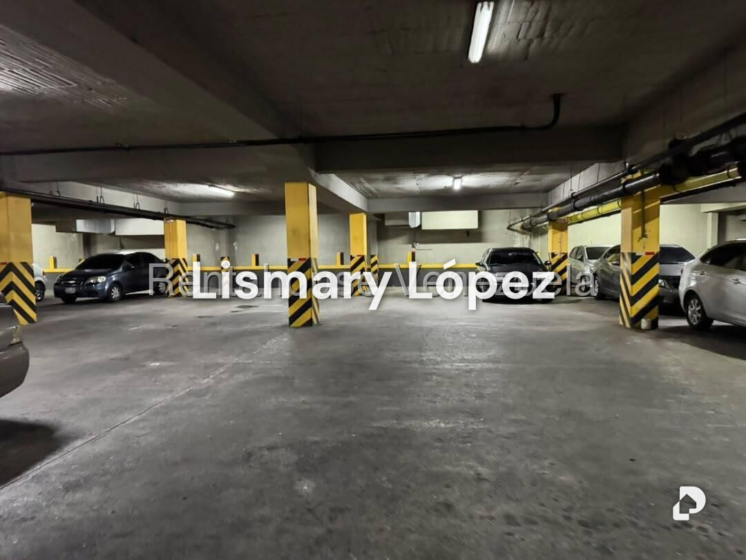 Oficina en Bello Monte, Caracas – 21