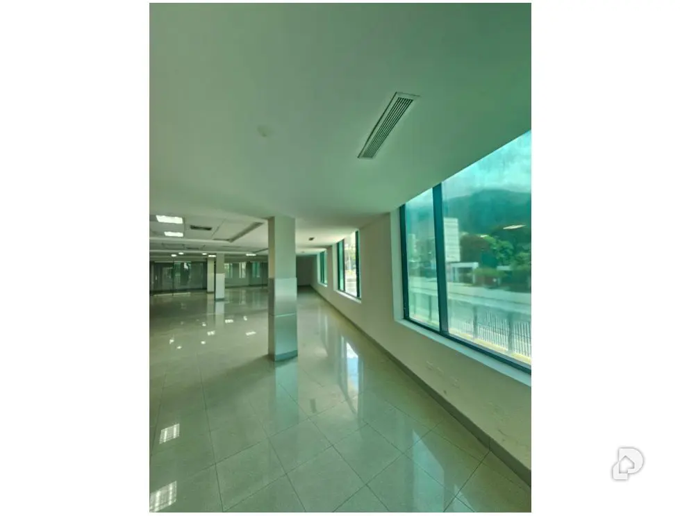 Local comercial en Los Ruices, Caracas – 4