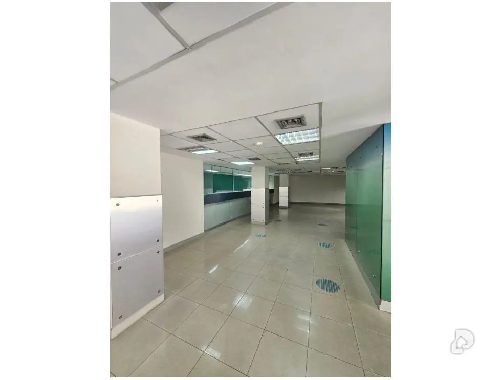 Local comercial en Los Ruices, Caracas – 21