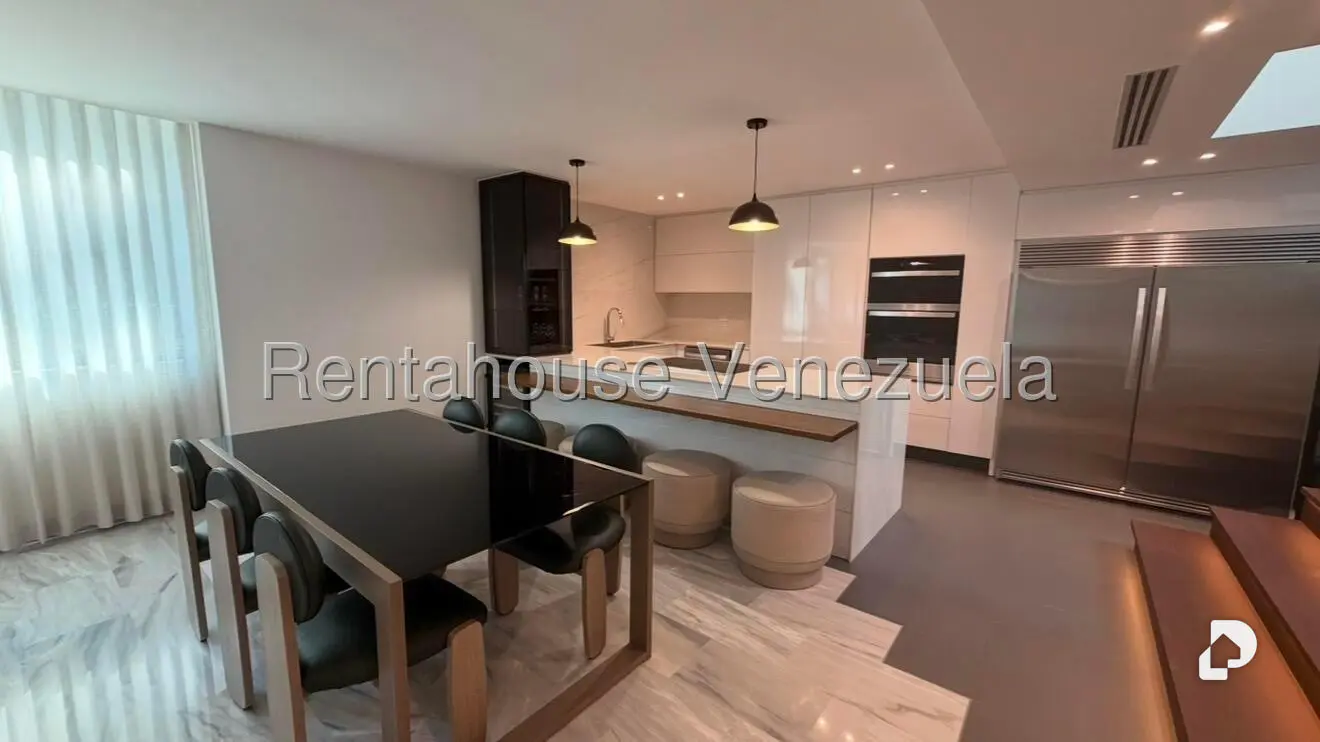 Apartamento en Los Naranjos de las Mercedes, Caracas – 16