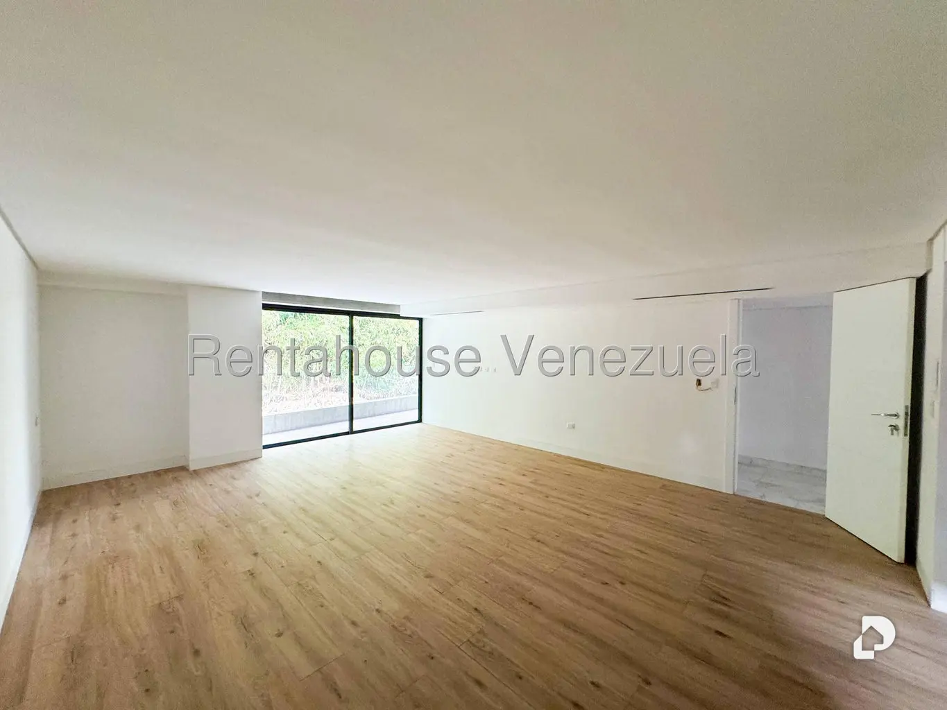 Apartamento en Los Naranjos de las Mercedes, Caracas – 25
