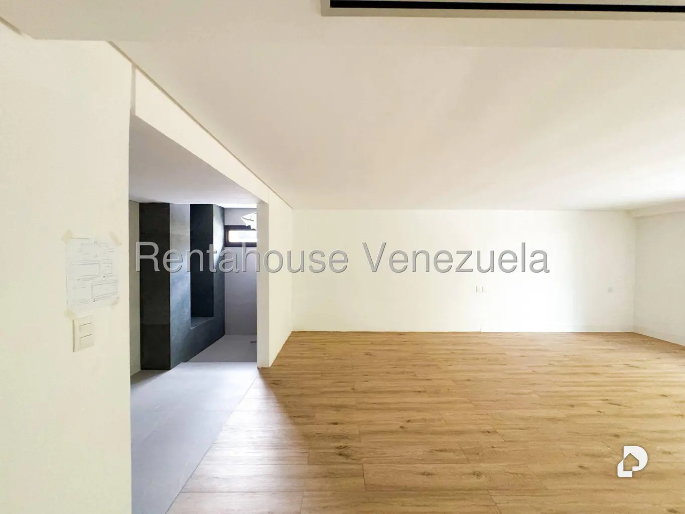 Apartamento en Los Naranjos de las Mercedes, Caracas – 24