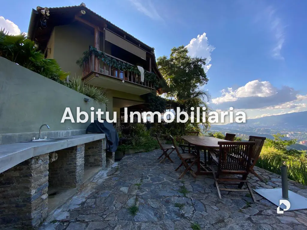 Casa en Alto Hatillo, Caracas – 1