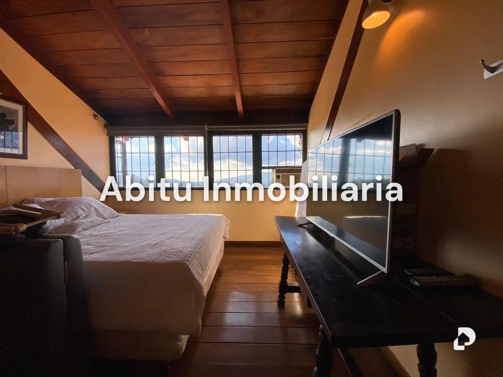 Casa en Alto Hatillo, Caracas – 8