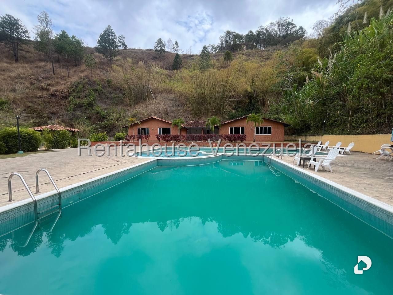 Apartamento en Colinas de La Tahona, Caracas – 23