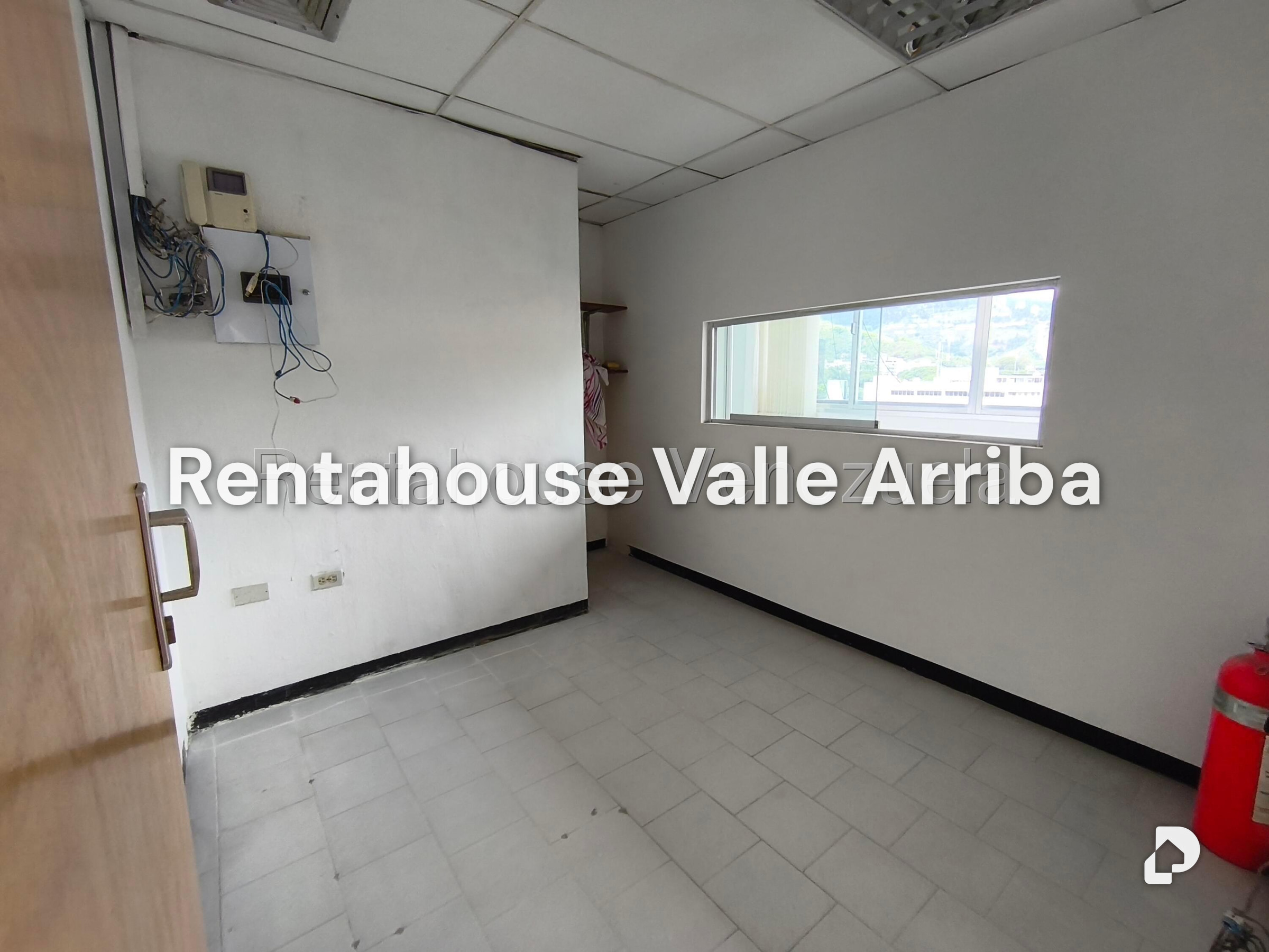 Local comercial en La Trinidad, Caracas – 8