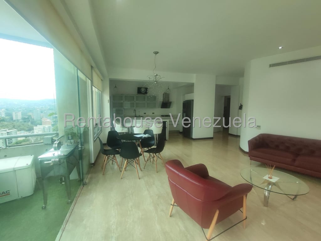 Apartamento en Las Mesetas de Santa Rosa de Lima, Caracas