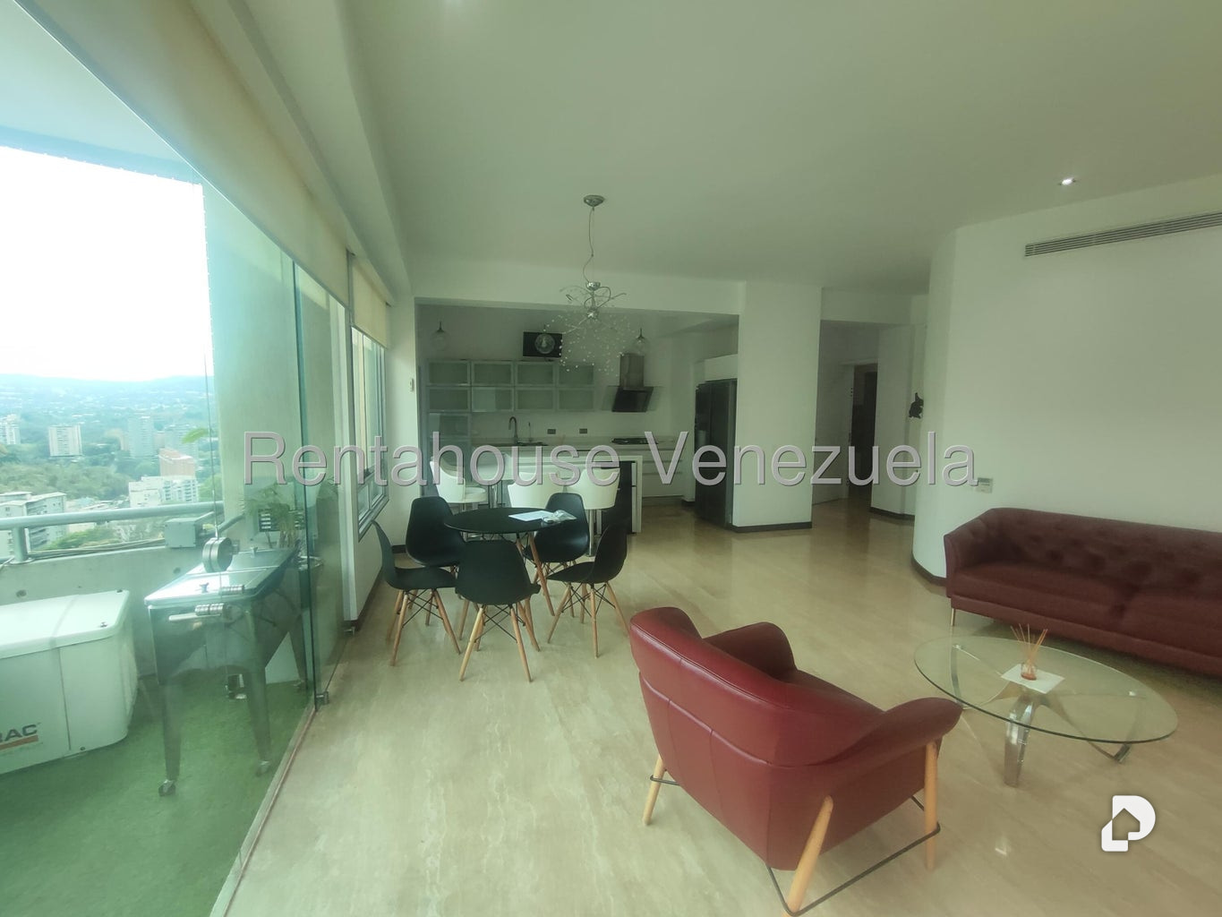 Apartamento en Las Mesetas de Santa Rosa de Lima, Caracas – 11