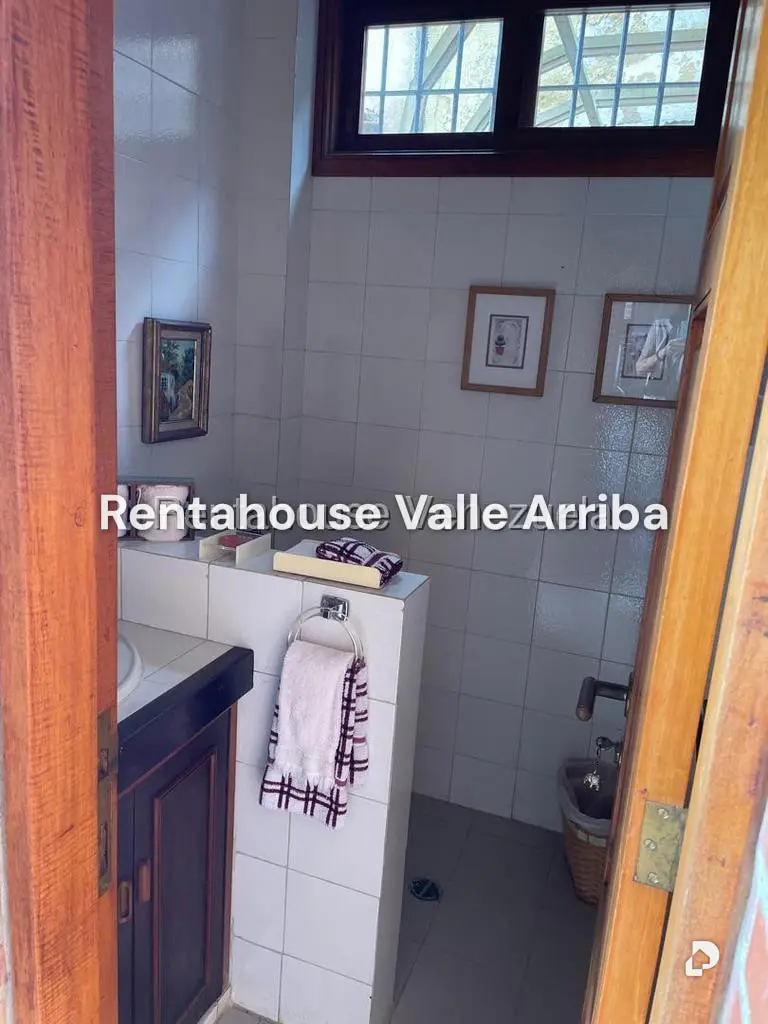 Casa en Alto Hatillo, Caracas – 8