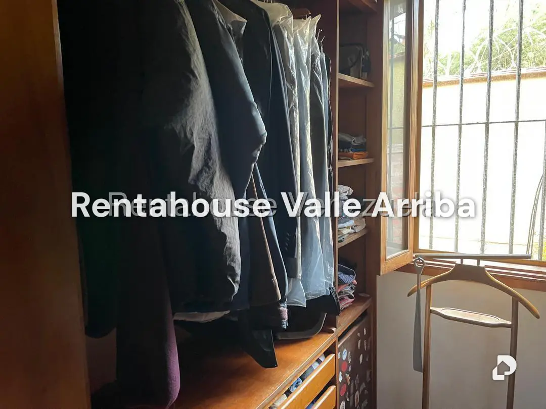 Casa en Alto Hatillo, Caracas – 20