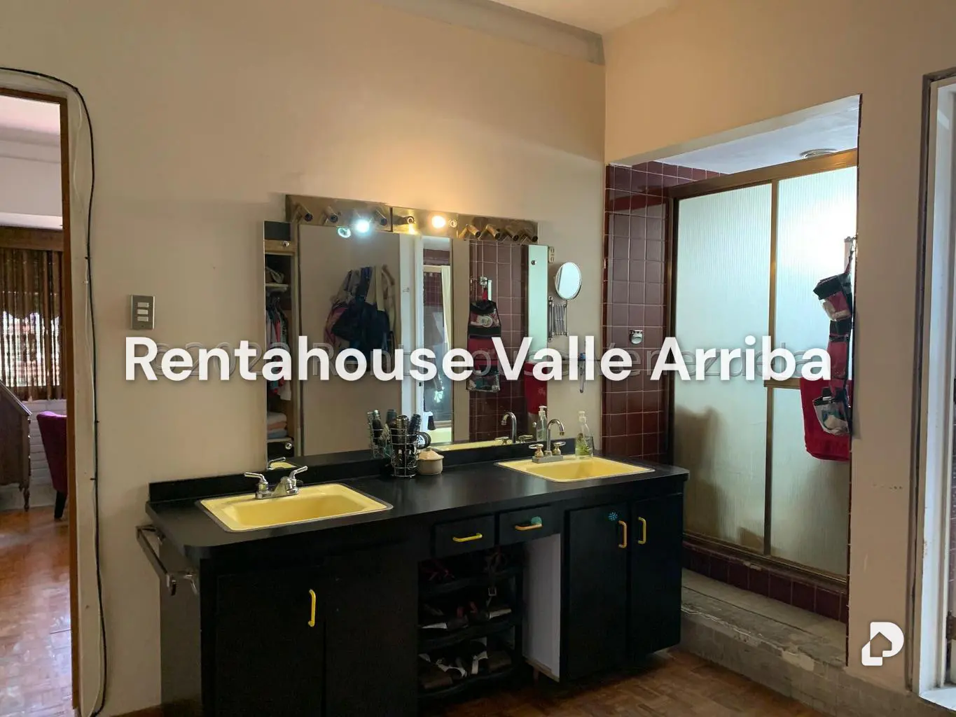 Casa en Terrazas de Santa Ines, Caracas – 29