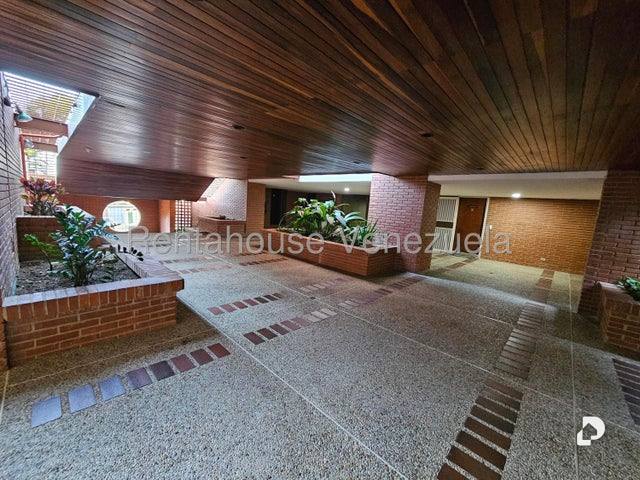 Apartamento en Manzanares, Caracas – 3