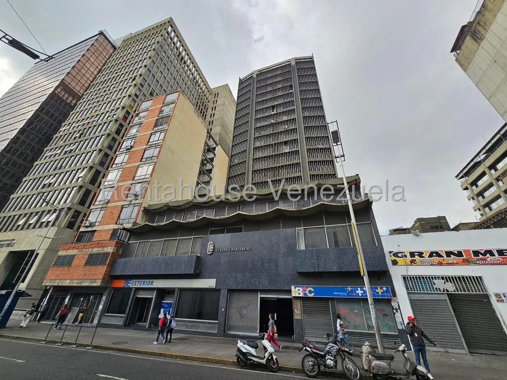 Office in Parroquia Catedral, Caracas - 1