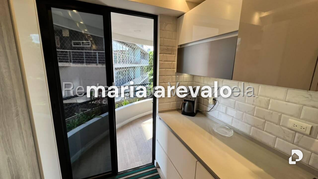 Apartamento en Campo Alegre, Caracas – 14