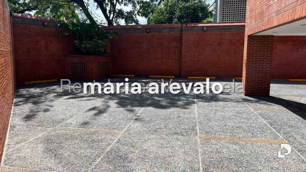 Apartamento en Campo Alegre, Caracas – 30