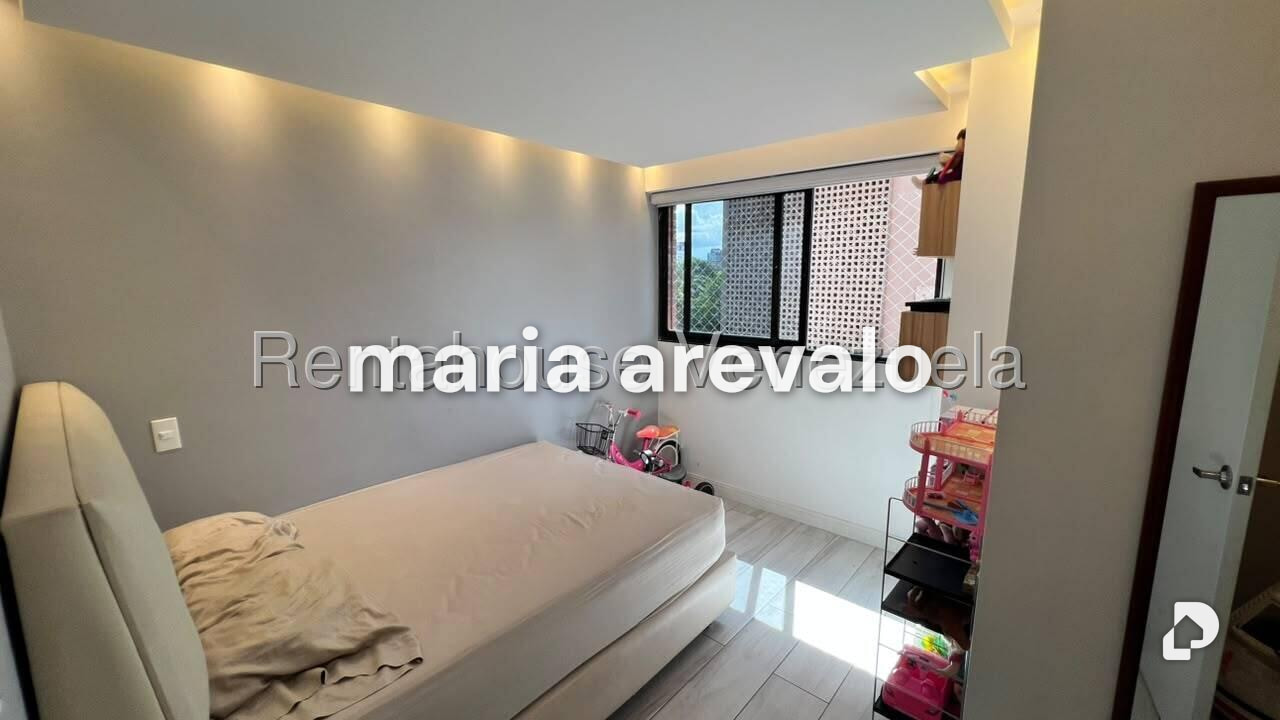 Apartamento en Campo Alegre, Caracas – 24
