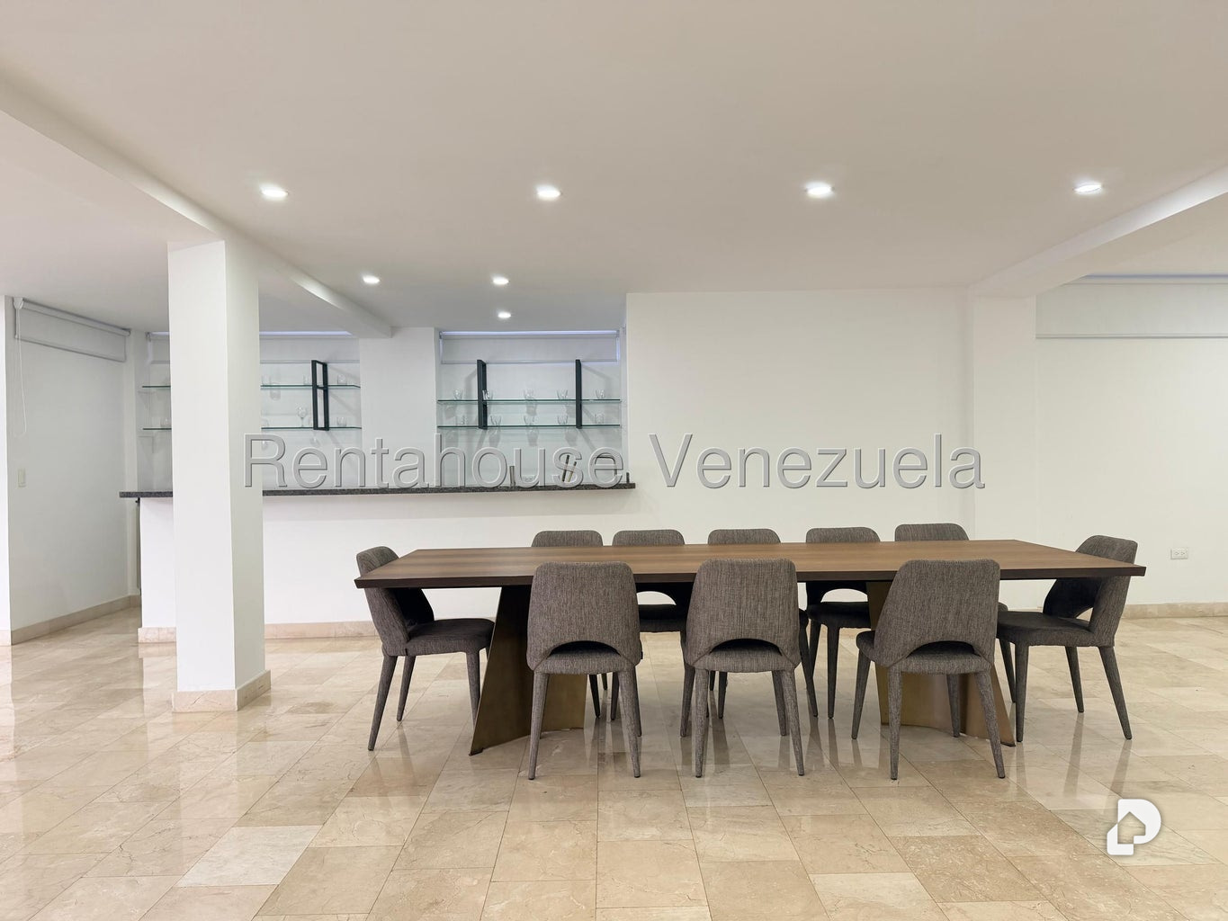 Casa en Cumbres de Curumo, Caracas – 23