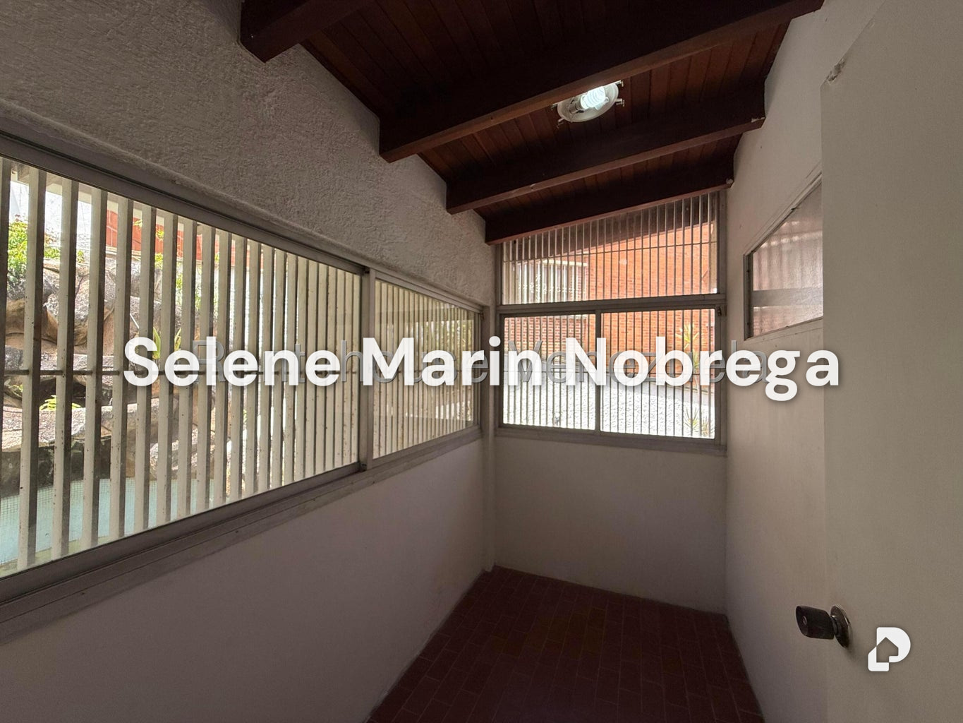 Casa en Alto Prado, Caracas – 26