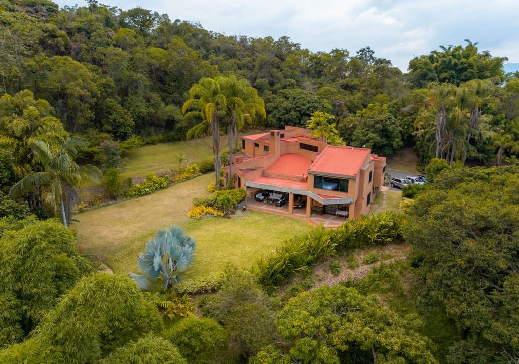 Casa en La Trinidad, Caracas - 1