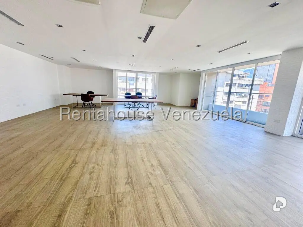 Local comercial en El Rosal, Caracas