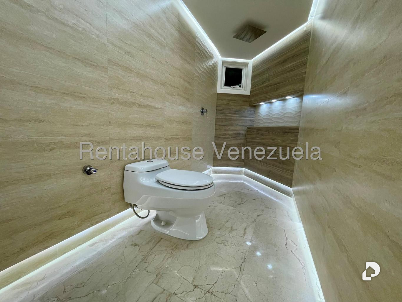 Apartamento en El Rosal, Caracas – 21