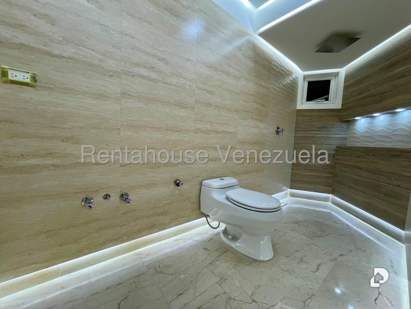 Apartamento en El Rosal, Caracas – 22