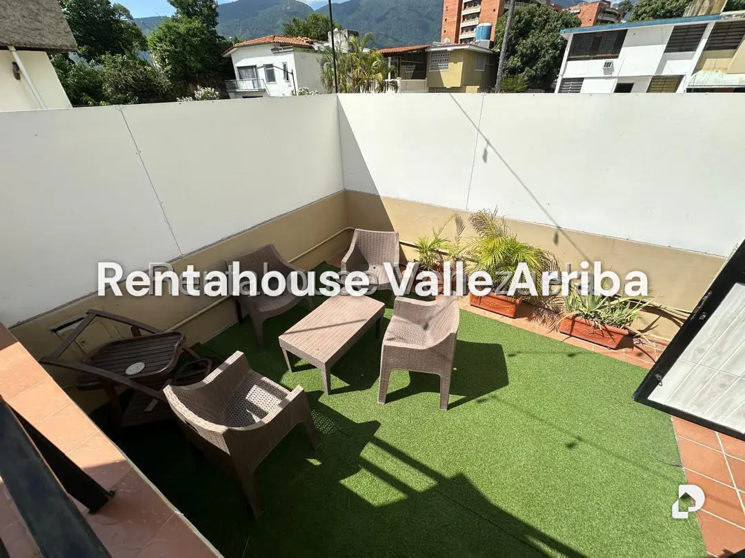 Casa en Colinas de Los Chaguaramos, Caracas – 22