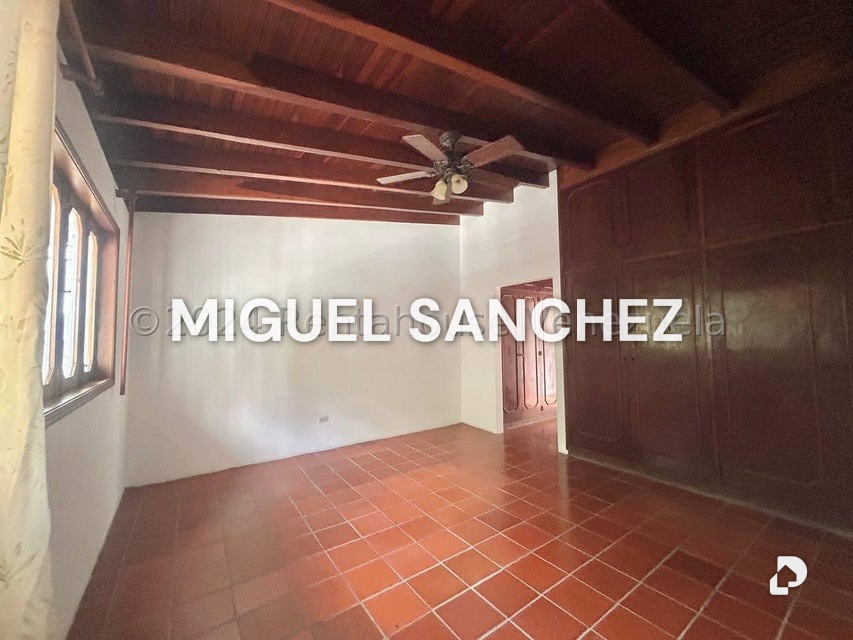 Casa en Prados del Este, Caracas – 17