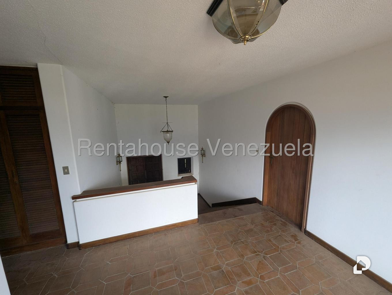 Casa en Cerro Verde, Caracas – 22