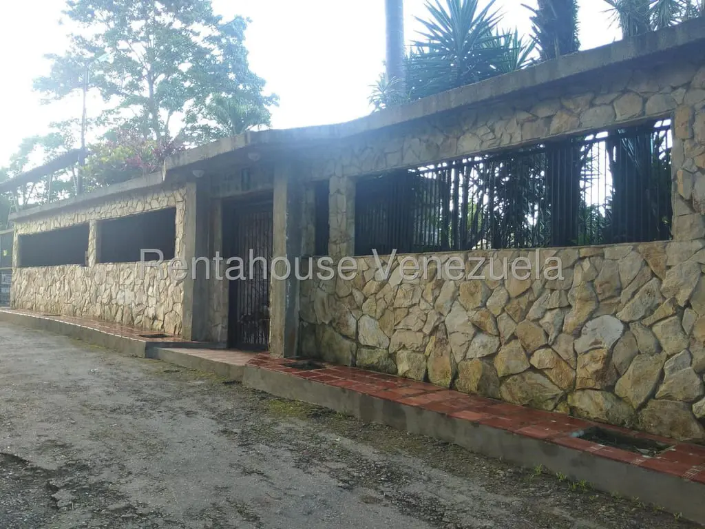 Casa en Parcelamiento Cortada del guayabo, Guaicaipuro - 1