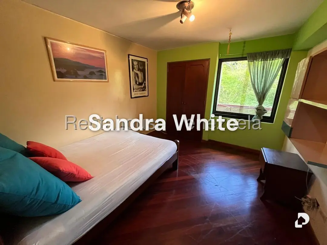 Apartamento en Urbanizacion Miranda. 27-3950, Caracas – 10