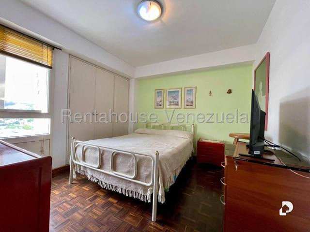 Apartamento en La Urbina, Caracas – 13