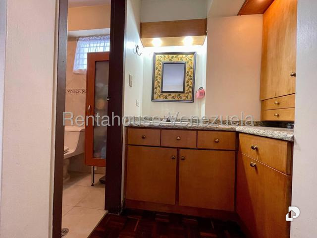 Apartamento en La Urbina, Caracas – 11