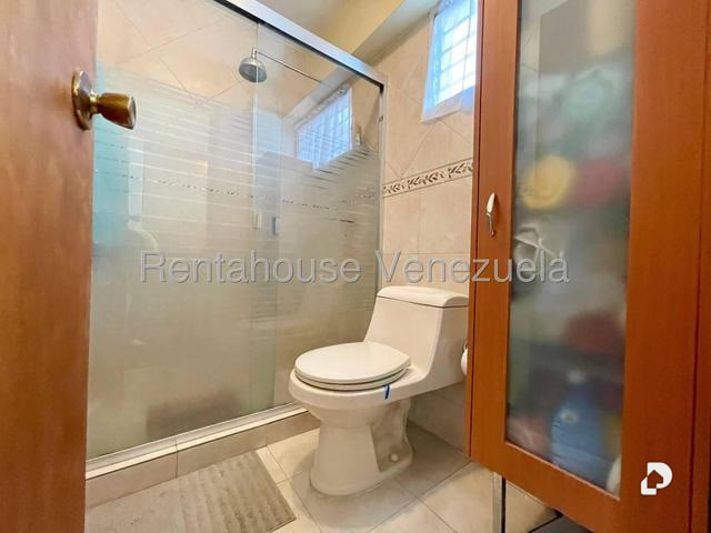 Apartamento en La Urbina, Caracas – 12