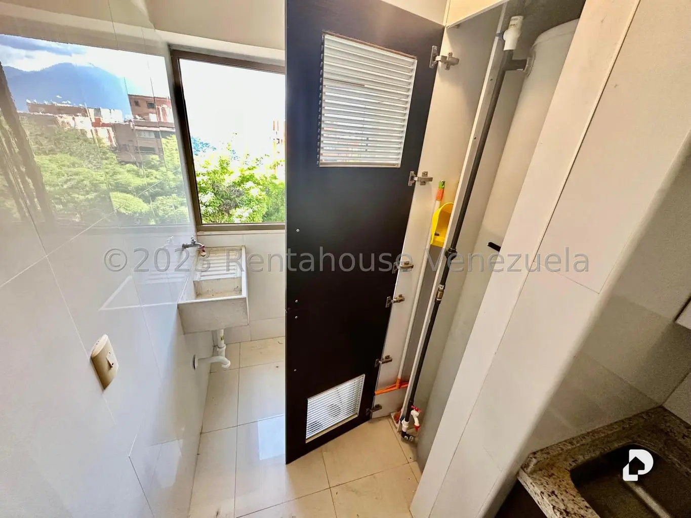 Apartamento en Manzanares, Caracas – 11