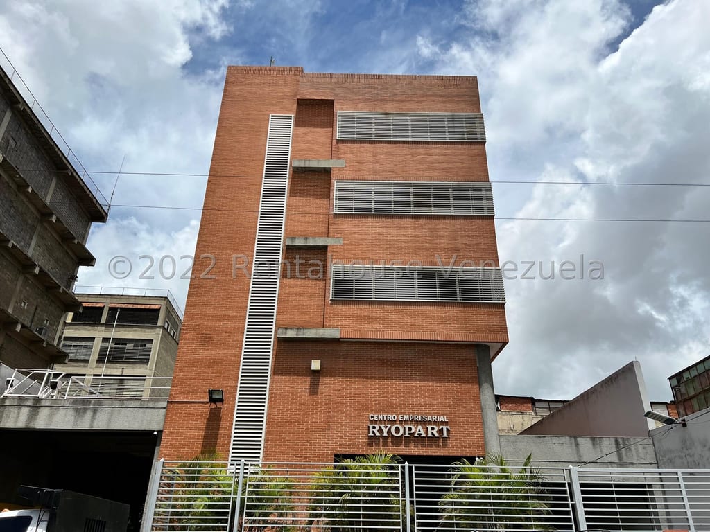 Edificio en Prado de María, Caracas