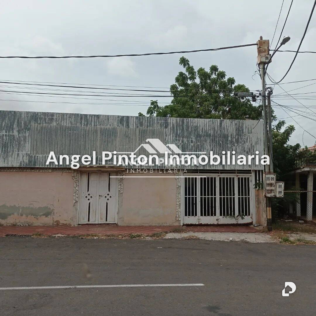 Warehouse in Calle 81, Maracaibo – 1