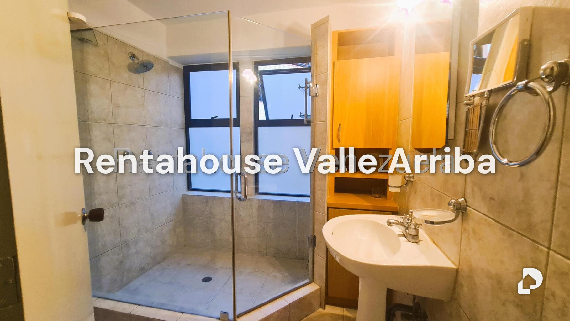 Apartamento en El Peñón, Caracas – 25