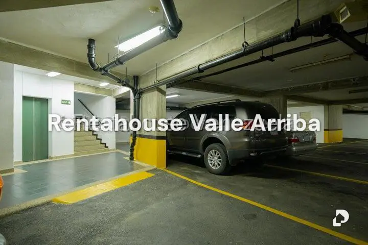 Apartment in Colinas de Valle Arriba, Caracas – 30