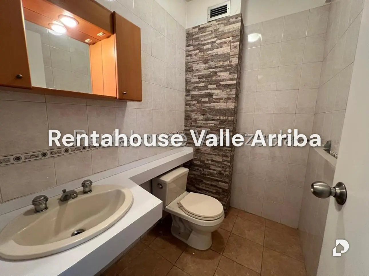 Apartamento en Lomas de La Alameda, Caracas – 11