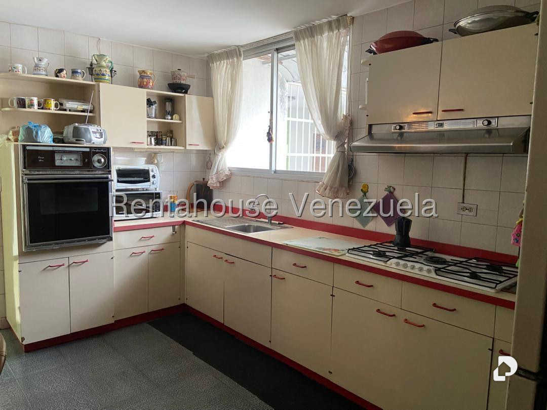 Apartamento en Los Palos Grandes, Caracas – 8